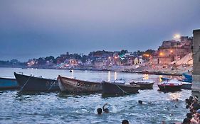 Hotel Rb International ! Puri Near-Sea-Beach-And-Temple Fully-Air-Conditioned-Hotel With-Lift-And-Card Payment Accepted-Parking-Facility, Best Hotel In Puri